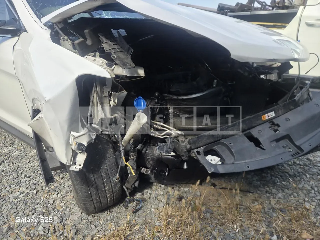 Photo 2 of 13: 2015 Hyundai Santa Fe, VIN KMHSW81UBFU455679 — Korean insurance auction