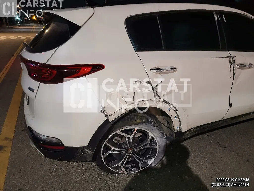 Photo 2 of 16: 2019 Kia Sportage 2.0, VIN KNAPN813BKK709283 — Korean insurance auction