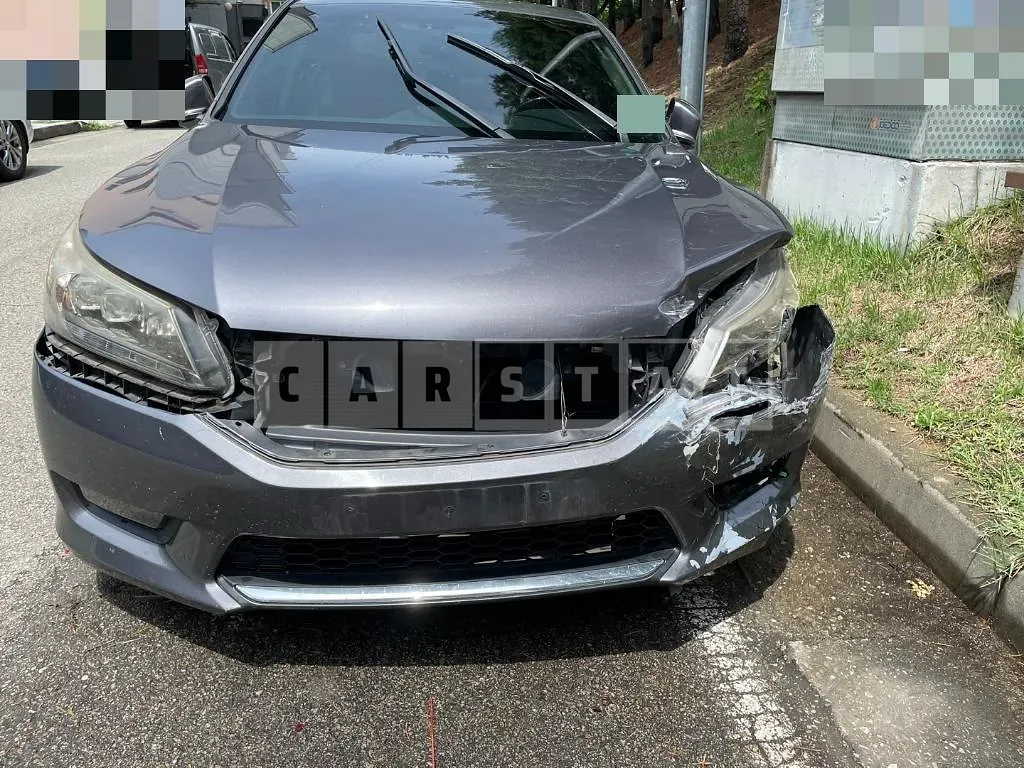 Photo 2 of 18: 2015 Honda Accord 2.4, VIN 1HGCR2680FA511980 — Korean insurance auction