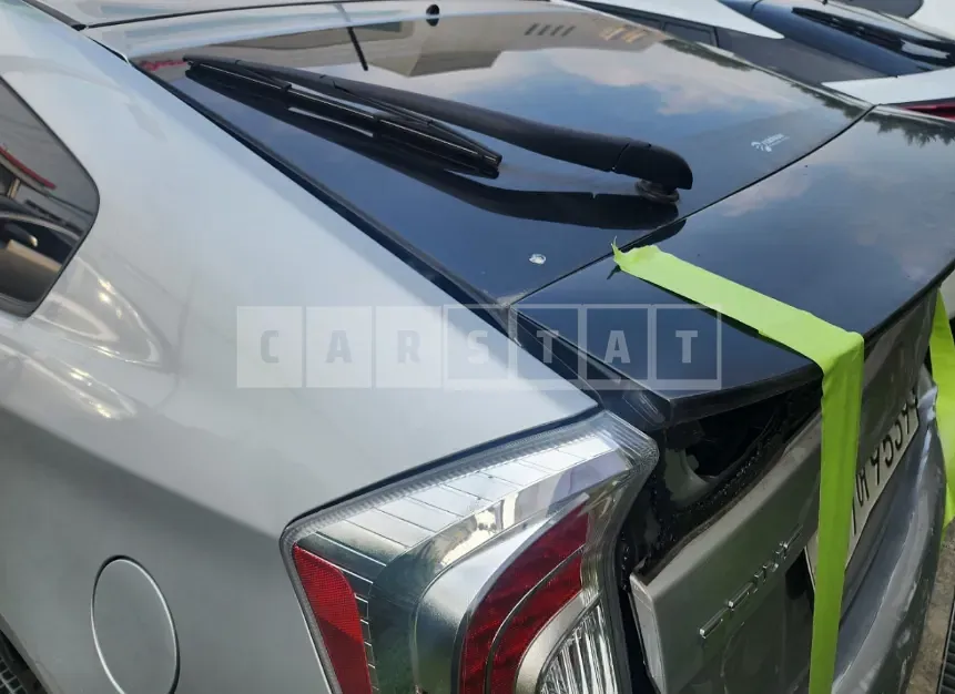 Photo 2 of 47: 2015 Toyota Prius, VIN JTDKN3DU4F1875593 — Korean insurance auction