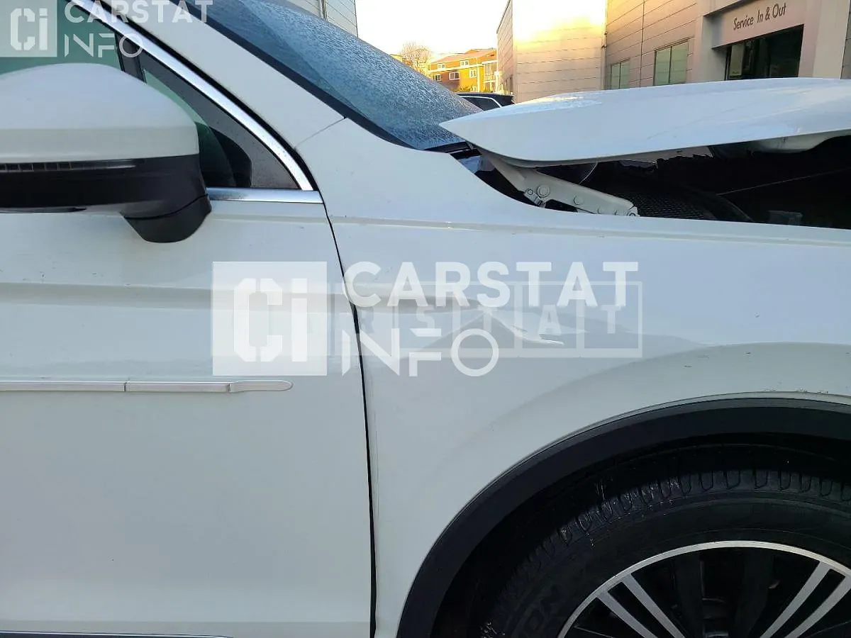 Photo 2 of 17: 2020 Volkswagen Tiguan 2.0 TDI, VIN WVGZZZ5NZLW868659 — Korean insurance auction