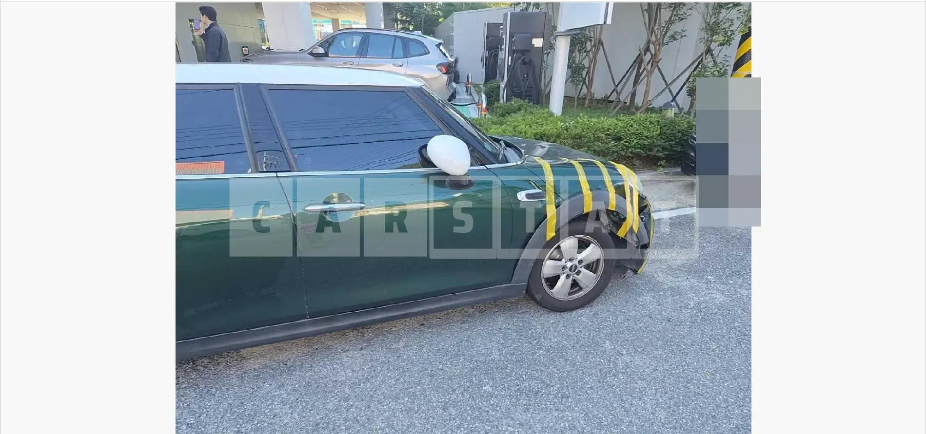 Photo 2 of 32: 2015 MINI Cooper D Five-Door — Korean insurance auction