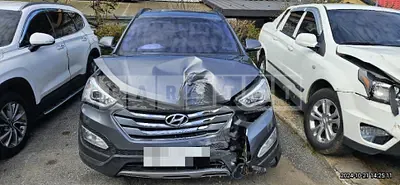 Photo 1 of 11: 2014 Hyundai Santa Fe DM 2.2 (4WD) — Korean insurance auction