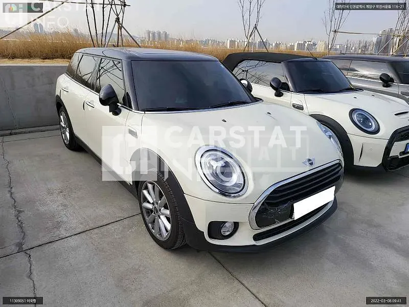 Photo 2 of 12: 2017 MINI Cooper Club Man, VIN WMWLN5101H2G10550 — Korean insurance auction