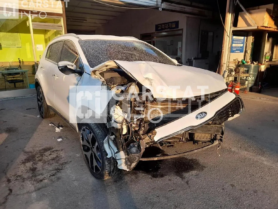 Photo 2 of 10: 2016 Kia Sportage 2.0, VIN KNAPN813BHK189824 — Korean insurance auction