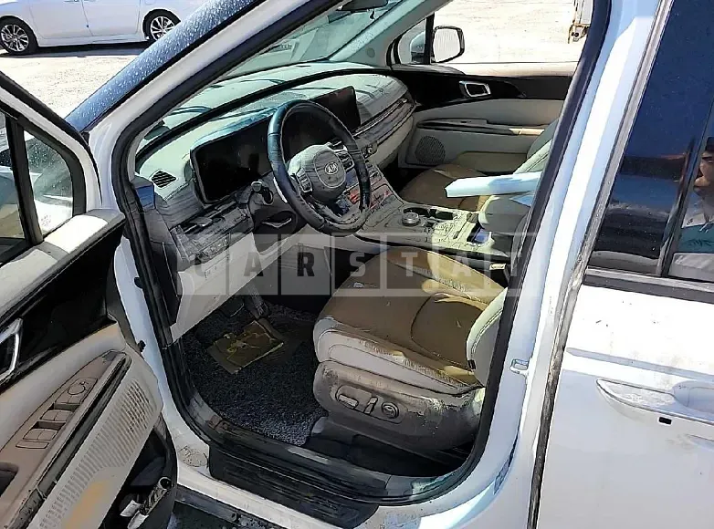 Photo 2 of 8: 2021 Kia Carnival, VIN KNANC81BBMS005556 — Korean insurance auction