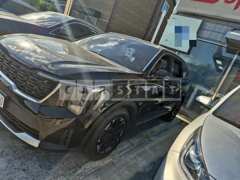 Photo 2 of 9: 2023 Kia Sorento — Korean insurance auction
