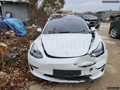 Photo 1 of 26: 2022 Tesla Model 3 Long Range, VIN 5YJ3E1EB1NF236390 — Korean insurance auction