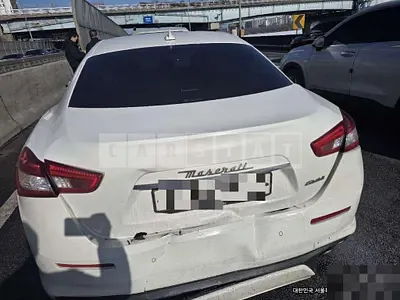 Photo 1 of 6: 2020 Maserati Ghibli — Korean insurance auction