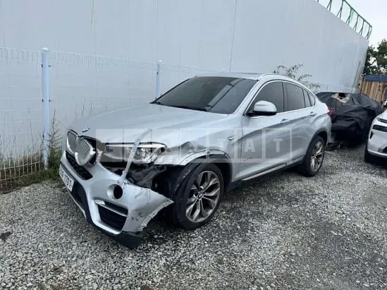 Photo 2 of 10: 2015 BMW X4 xDrive 20d — Korean insurance auction