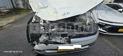 Photo 1 of 14: 2022 Hyundai IONIQ 5 — Korean insurance auction