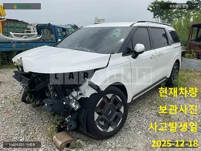 Photo 1 of 26: 2025 Kia Carnival, VIN KNANC813BTS596307 — Korean insurance auction