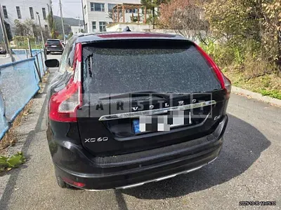 Photo 1 of 15: 2017 Volvo XC60D4 — Korean insurance auction