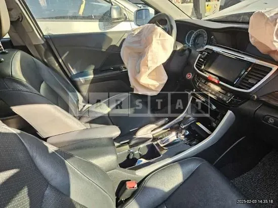 Photo 2 of 11: 2017 Honda Accord 2.4 — Korean insurance auction
