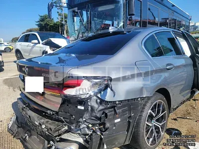 Photo 1 of 39: 2023 BMW 530i — Korean insurance auction