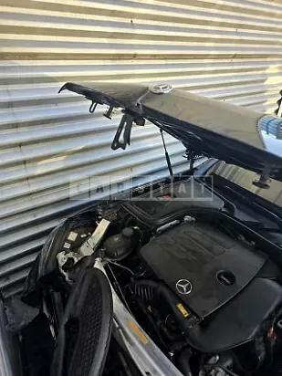 Photo 2 of 4: 2021 Mercedes-Benz E 350 4Matic — Korean insurance auction