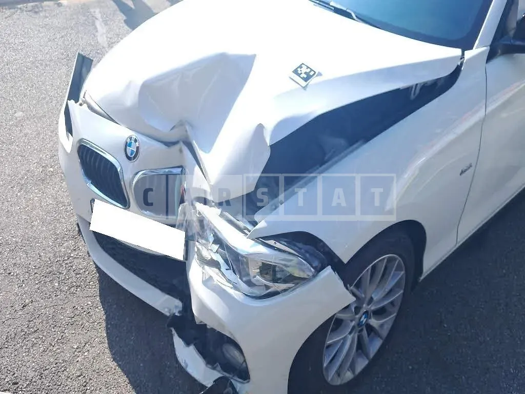 Photo 2 of 10: 2016 BMW 118d, VIN WBA1S5103G5D25118 — Korean insurance auction