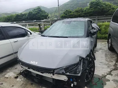 Photo 1 of 32: 2024 Kia EV6, VIN KNAC581CPSA223411 — Korean insurance auction