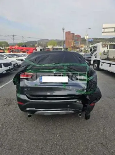 Photo 1 of 10: 2022 BMW X1 xDrive 20i — Korean insurance auction