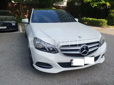 Photo 1 of 23: 2016 Mercedes-Benz E250 BlueTec 4Matic — Korean insurance auction