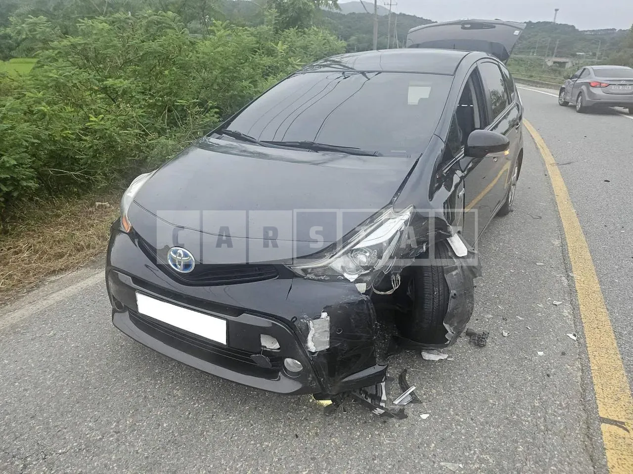 Photo 2 of 6: 2015 Toyota Prius V, VIN JTDZN3EU1FJ038894 — Korean insurance auction