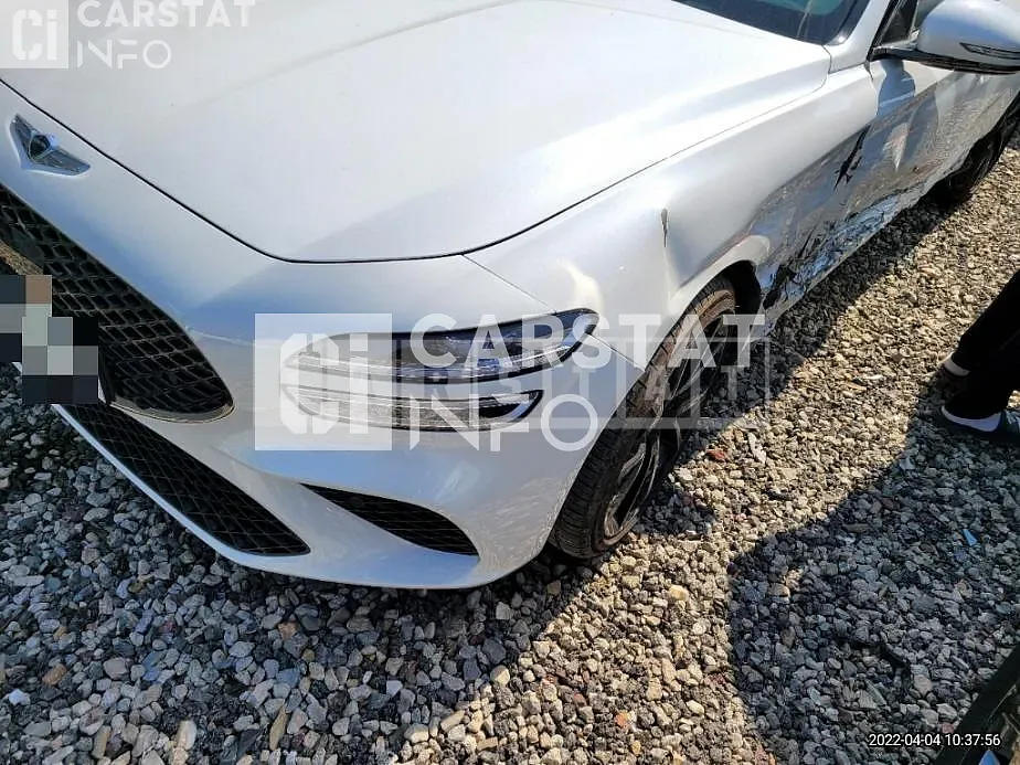 Photo 2 of 15: 2021 Genesis G70 2.0 (4WD), VIN KMTG141ADMU090693 — Korean insurance auction