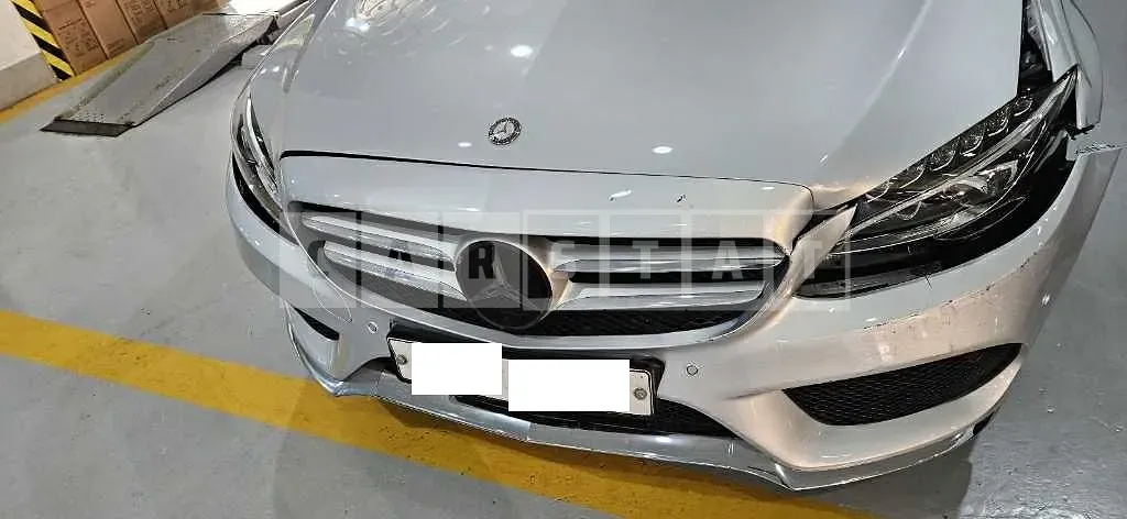 Photo 2 of 27: 2017 Mercedes-Benz C 200, VIN WDDWF4CB5HF472349 — Korean insurance auction