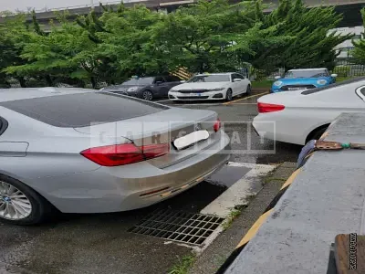 Photo 1 of 9: 2018 BMW 320i, VIN WBA8A9104JAD29718 — Korean insurance auction