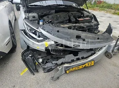 Photo 1 of 4: 2020 Kia K5 — Korean insurance auction