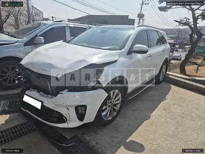 Photo 1 of 9: 2018 Kia Sorento, VIN KNAPK81BBKA513213 — Korean insurance auction