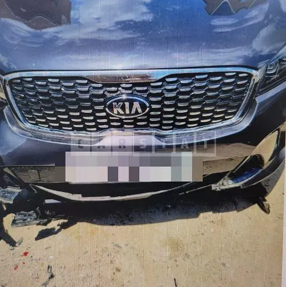 Photo 2 of 5: 2018 Kia Sorento 2.0 — Korean insurance auction