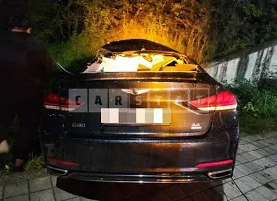 Photo 1 of 4: 2019 Genesis G80 3.3 — Korean insurance auction
