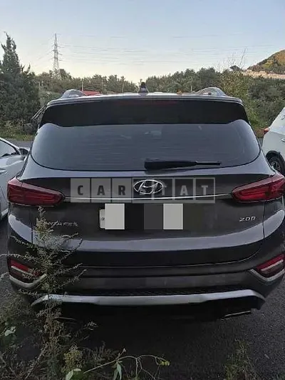 Photo 1 of 16: 2018 Hyundai Santa Fe TM — Korean insurance auction
