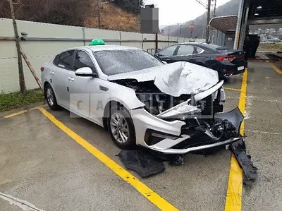Photo 1 of 13: 2018 Kia K5 2.0(LPI) — Korean insurance auction