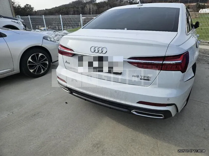 Photo 2 of 30: 2020 Audi A6 45 TFSI quattro — Korean insurance auction