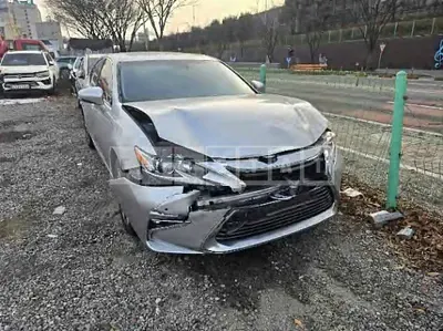 Photo 1 of 14: 2016 Lexus ES300h — Korean insurance auction