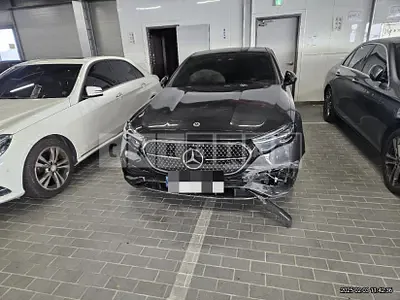 Photo 1 of 26: 2024 Mercedes-Benz E300 4Matic — Korean insurance auction