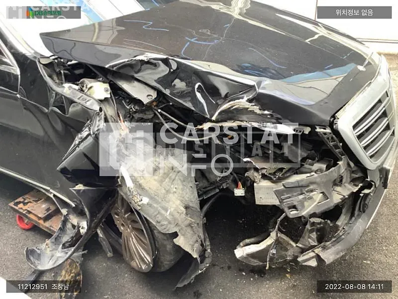 Photo 2 of 21: 2018 Mercedes-Benz S560 4Matic L, VIN WDDUG8GB6JA373323 — Korean insurance auction