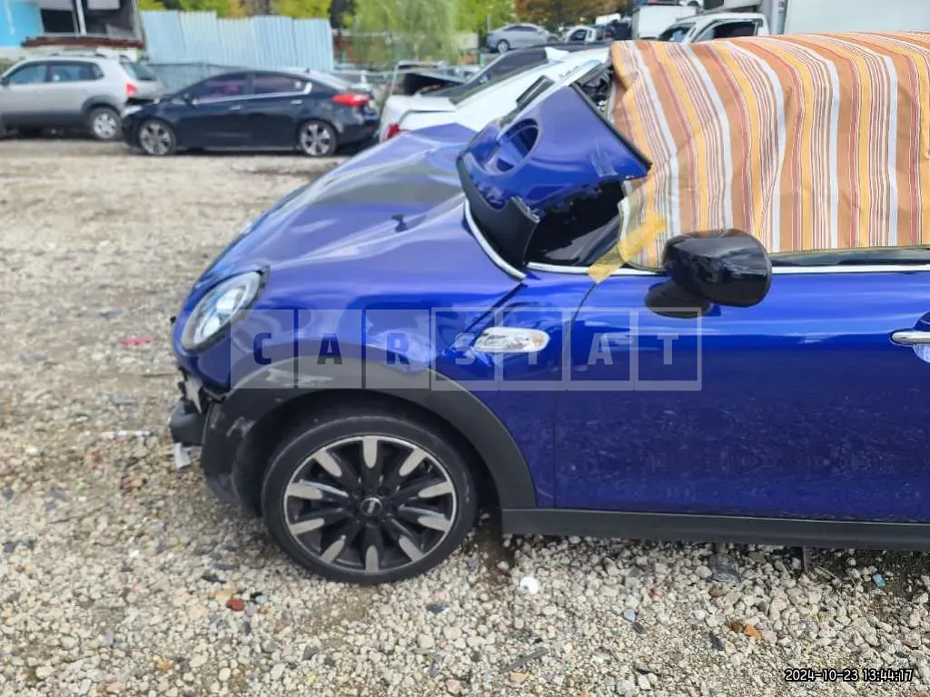 Photo 2 of 12: 2020 MINI Cooper S Five-Door — Korean insurance auction