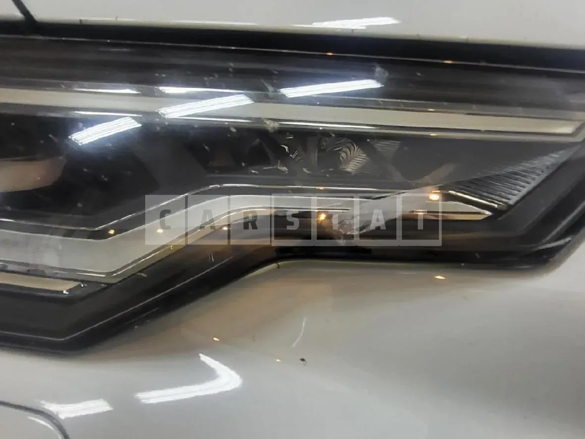 Photo 3 of 3: 2020 Audi (parts) A6 45 TFSI Headlamp — Korean insurance auction