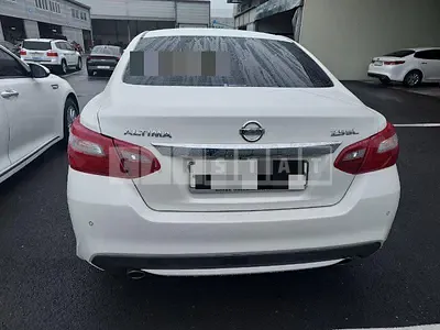 Photo 1 of 11: 2018 Nissan Altima 2.5, VIN 1N4AL3AP4JC180565 — Korean insurance auction