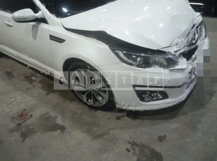 Photo 2 of 14: 2015 Kia K5 — Korean insurance auction