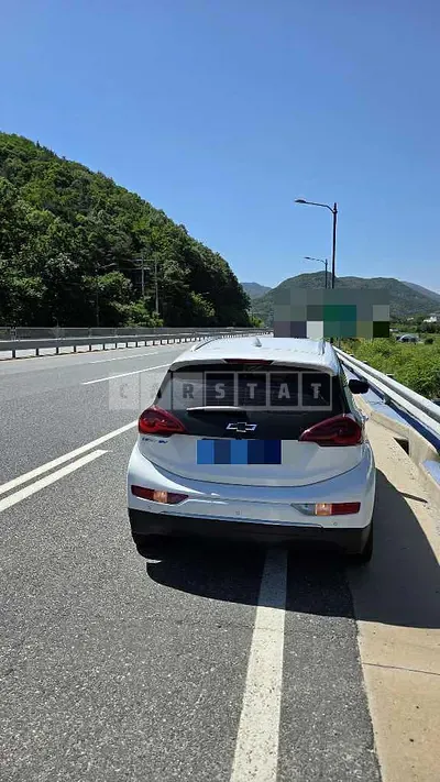 Photo 1 of 4: 2021 Chevrolet Volt Electric Car — Korean insurance auction
