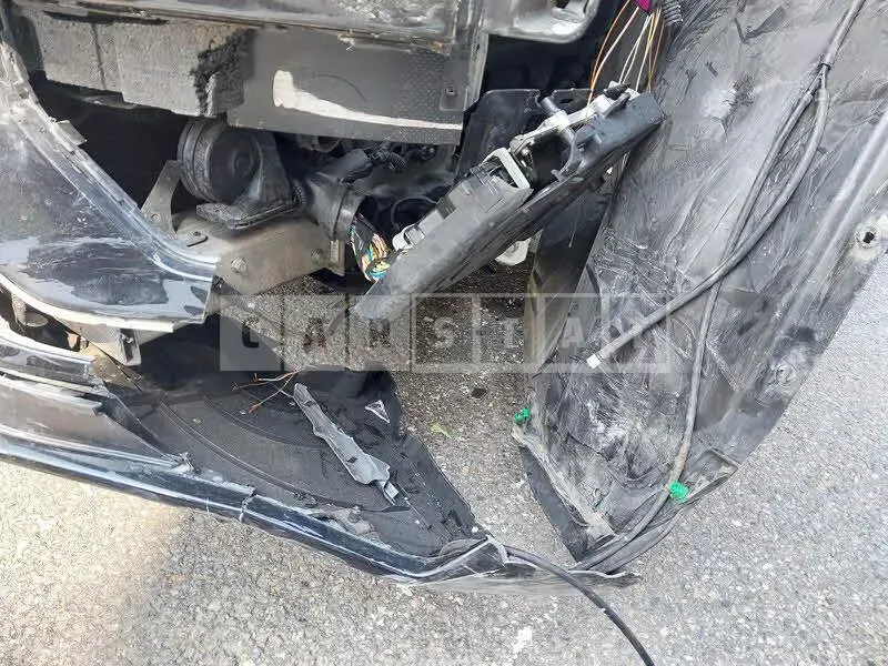 Photo 2 of 9: 2016 Volvo XC90D5 AWD, VIN YV1LF68BCH1107775 — Korean insurance auction