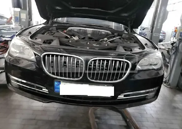 Photo 2 of 16: 2015 BMW 750Li xDrive, VIN WBAYF8104FD185831 — Korean insurance auction