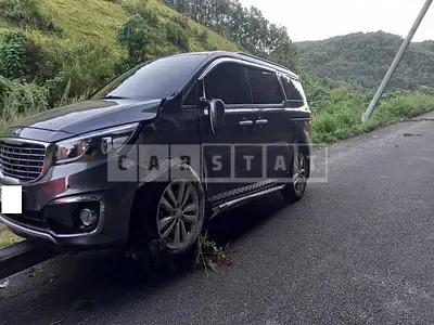 Photo 1 of 12: 2018 Kia Carnival — Korean insurance auction