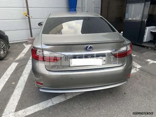 Photo 2 of 29: 2017 Lexus ES300h, VIN JTHBW1GG0H2136949 — Korean insurance auction