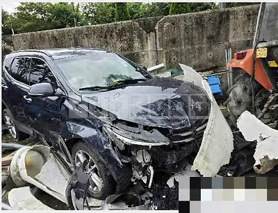 Photo 1 of 13: 2016 Hyundai Santa Fe DM — Korean insurance auction