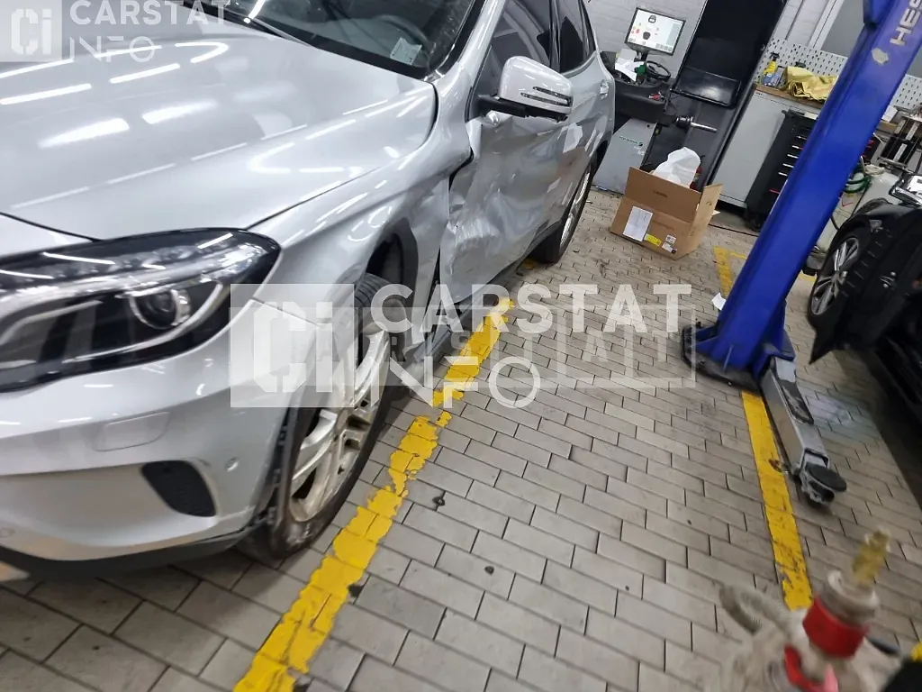 Photo 2 of 20: 2016 Mercedes-Benz GLA200 d 4Matic, VIN WDCTG0CB2GJ258363 — Korean insurance auction