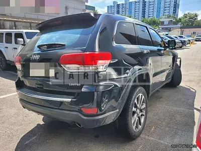 Photo 1 of 14: 2018 Jeep Zipgrand Cherokee, VIN 1C4RJFBG3JC189390 — Korean insurance auction